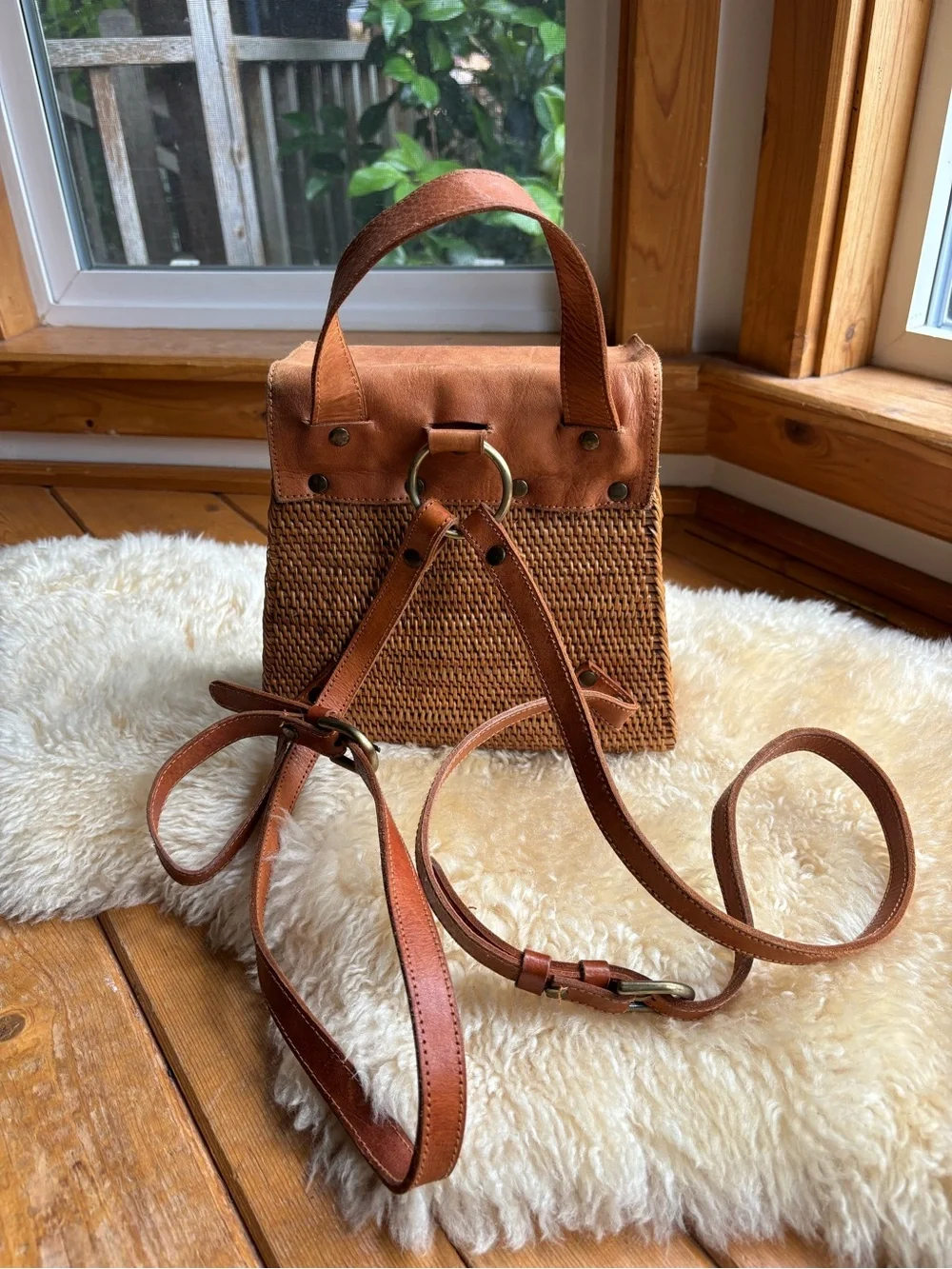 Vintage Woven Basket Purse - Picture 4 of 12